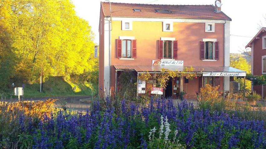 Hôtel pour 4 personnes, avec vue et terrasse