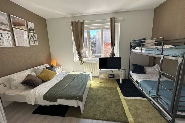 Appartamento intero, Charming Apartment In Heart Of Brussels in Brussel, Brussel e dintorni