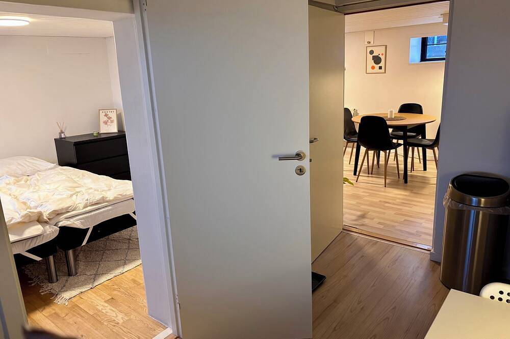 Entire apartment, Cozy holiday apartment located by Tejn harbor in Tejn, Allinge