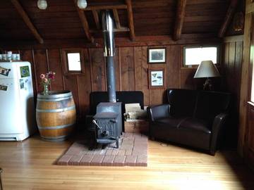 Cottage for 2 Guests in Willamette Valley, Oregon, Picture 2
