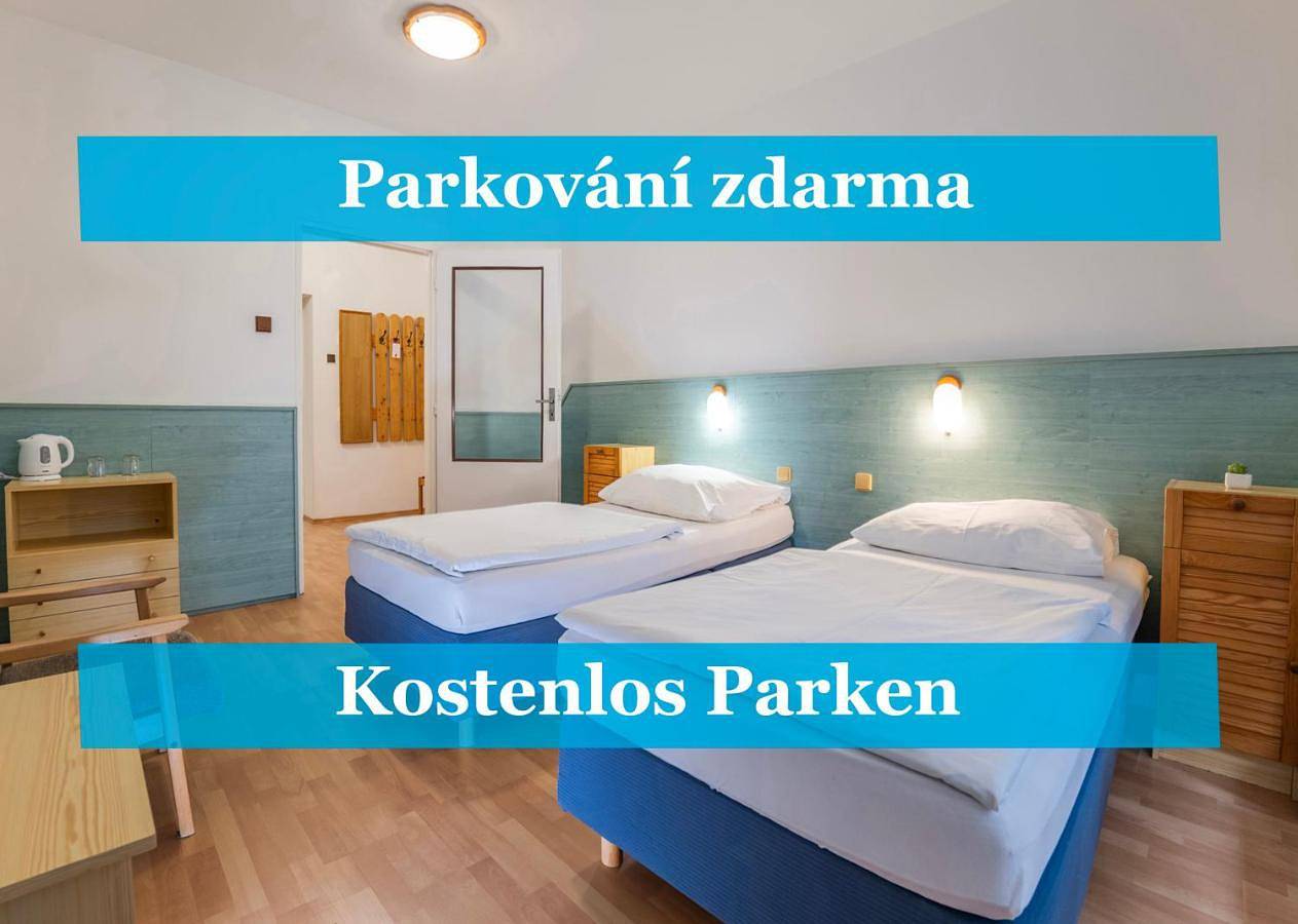 Sport Hotel Gejzirpark in Karlsbad, Karlsbad Regio