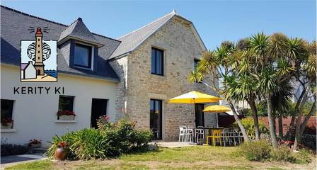 Gîte pour 8 personnes, avec jacuzzi et jardin dans Port de Kérity