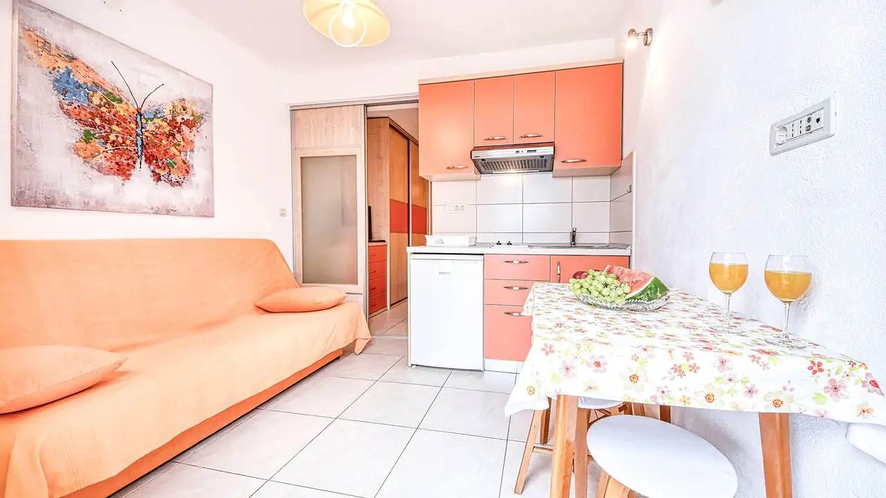 Ganze Ferienwohnung, Ferienwohnung für 3 Personen (23 m²) in Povlja in Povlja, Brac