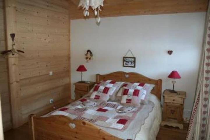 Chalet pour 11 personnes, avec balcon et jardin, animaux acceptés à Praz-sur-Arly - 2