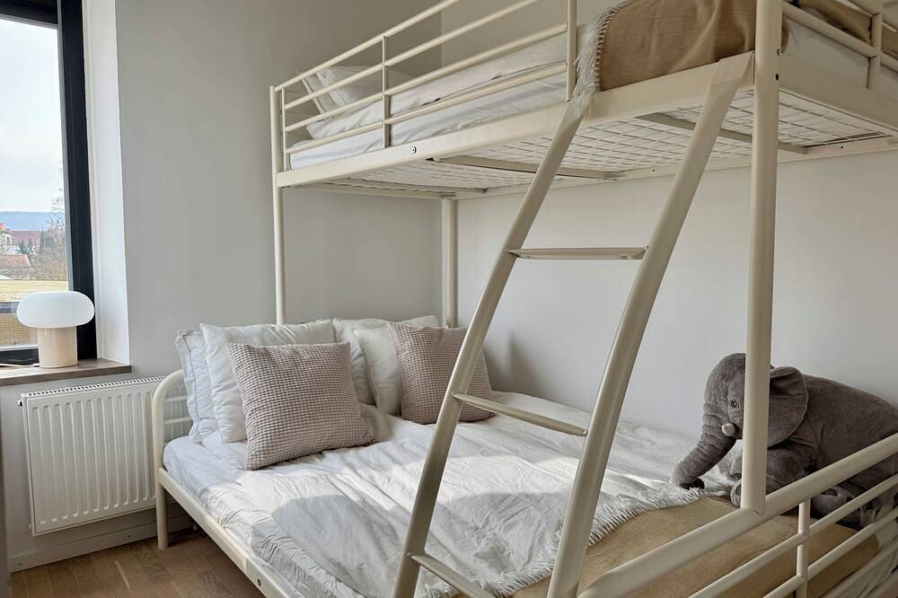 Ganze Wohnung, Wohnung mit Dachterrasse im Zentrum von Båstad in Bastad, Bjärehalvön
