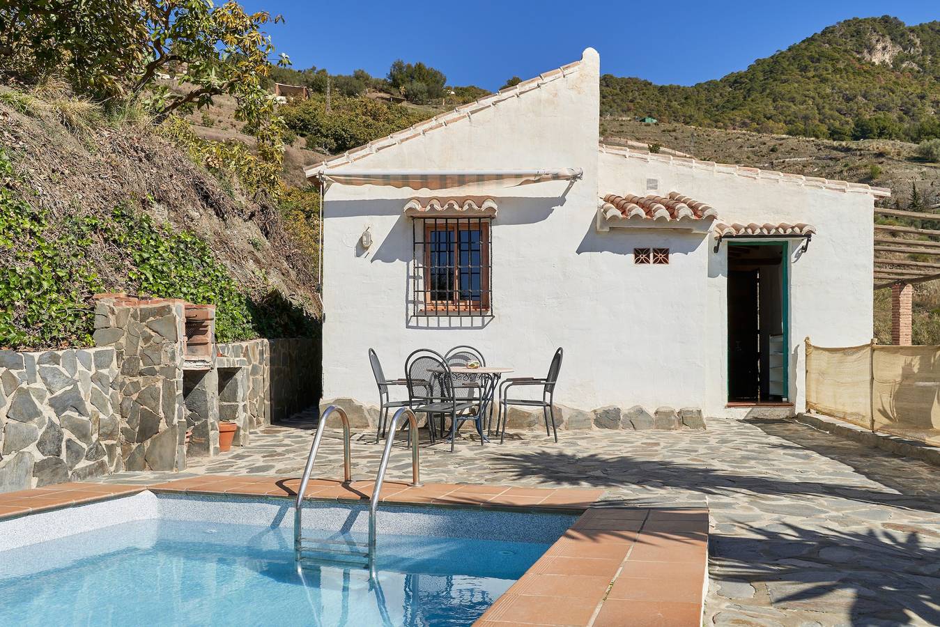 Casa de campo 'La Solana' con vistas al mar, piscina privada y Wi-Fi in Frigiliana, Costa del Sol