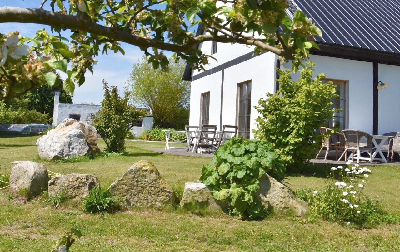 Lunkaberg Bed & Breakfast in Österlen