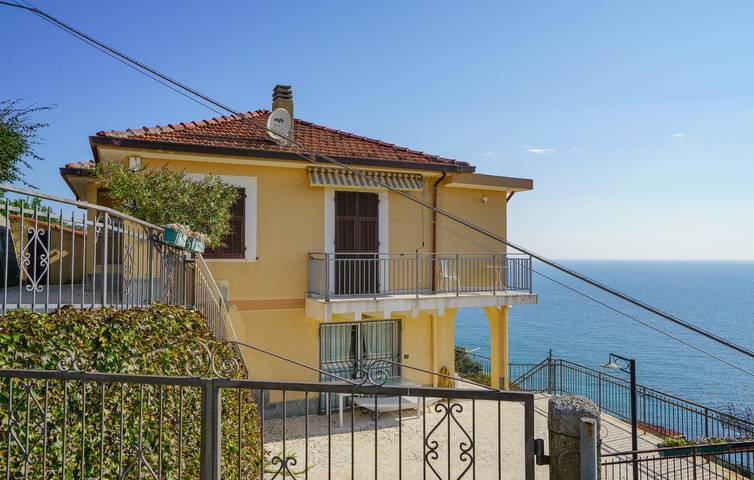 Ferienhaus für 11 Personen, mit Terrasse und Garten - 1