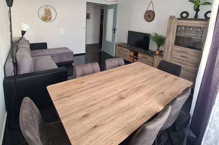 Appartement de vacances pour 6 personnes, avec Jacuzzi et Terrasse à Massy
