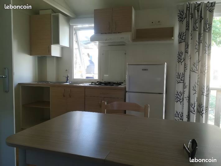 Caravana 'Mobil-Home' con piscina compartida y terraza privada in La Côte Vermeille, Argelès-sur-Mer