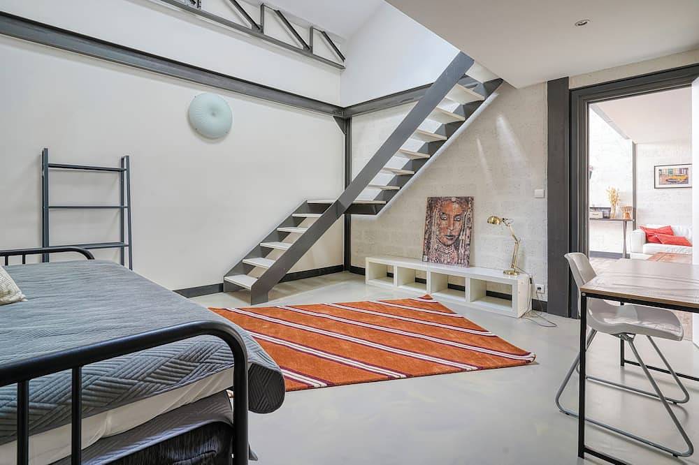 Loft L'Imprimerie; Famille 12 couchages, 20 min de Fontainebleau, 50 Km de Paris in Melun, Seine-et-Marne
