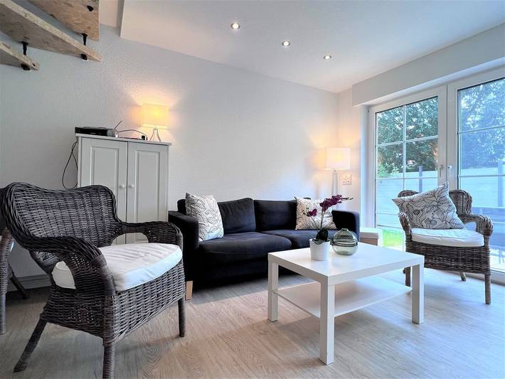 Ferienhaus für 4 Personen, mit Balkon/Terrasse und Terrasse sowie Garten in Dangast