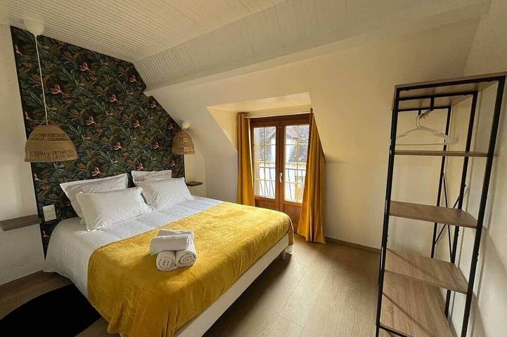 Gite sleeps 18 in Noyers-sur-Cher, Romorantin-Lanthenay und Umgebung