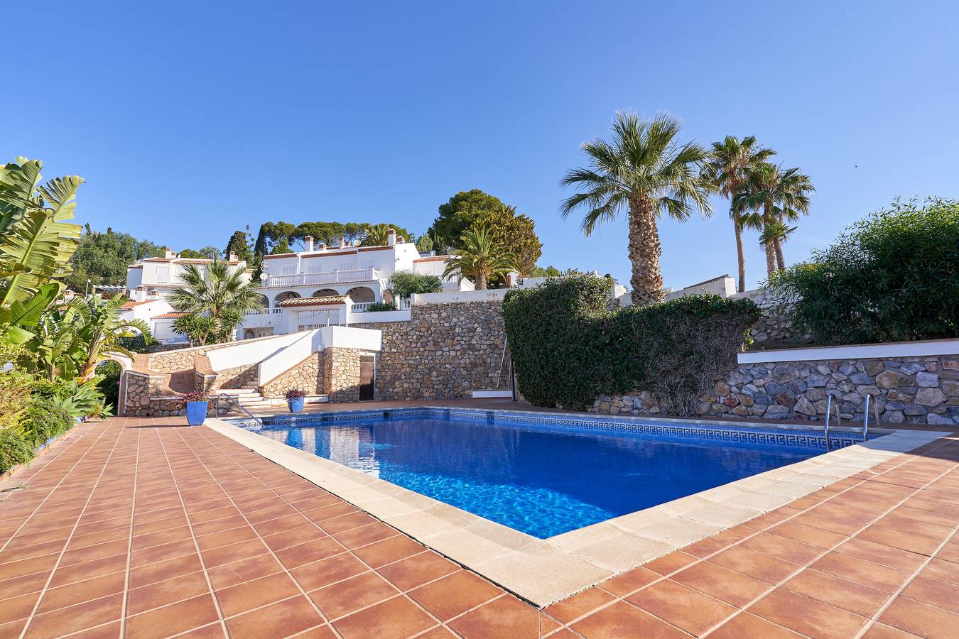 Holiday Home 'Casa Mariposa' with Sea View, Wi-Fi and Air Conditioning in Los Pinos (Almunecar), Almuñecar
