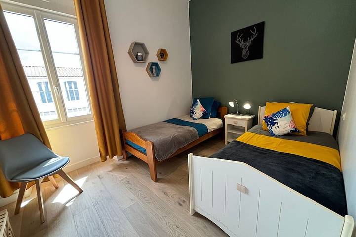 Gîte pour 6 personnes, avec jardin et piscine ainsi que jacuzzi et terrasse à La Garnache - 3