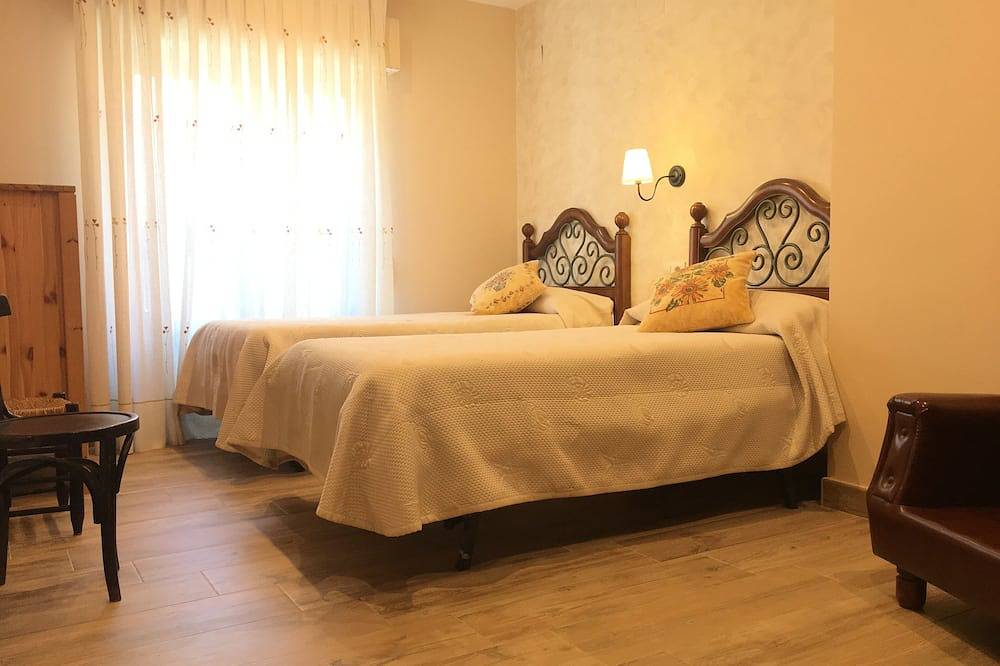 Vivienda de uso turístico  \"La Calleja\" en Gredos in Villarejo del Valle, Valle del Tiétar