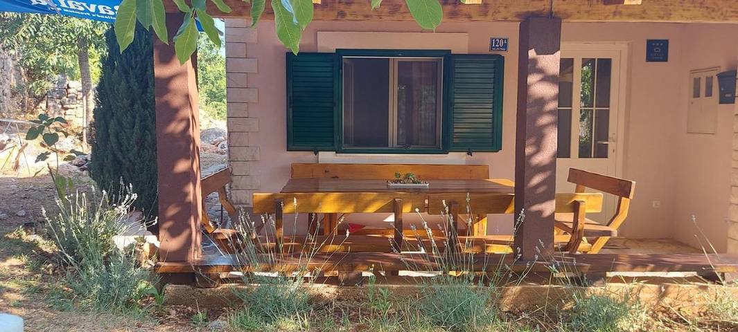 Landhaus für 6 Personen, mit Ausblick und Garten, mit Haustier in Split-Dalmatien