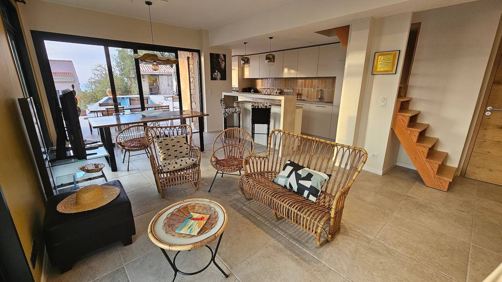 Casa Vacacional 'In Chiusella Piscine De Rêve' con Vistas al Mar, Wi-Fi y Aire Acondicionado in Belgodère, Region de Calvi