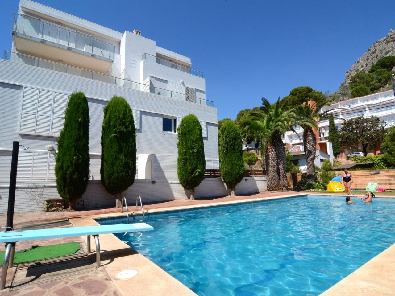 Apartamento entero, Apartamento espacioso 2 habitaciones con aire acondicionado, cerca de la playa y el centro in L' Estartit, Estartit