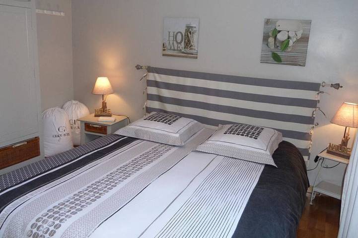 Gîte pour 10 personnes, avec terrasse et jardin à Cravant-les-Côteaux - 3