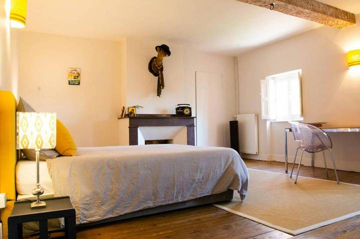 Location de vacances pour 15 personnes, avec jardin ainsi que terrasse et piscine à Flourens (Haute-Garonne) - 4