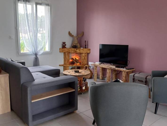 Location de vacances pour 4 personnes, avec terrasse et piscine à Escource - 2