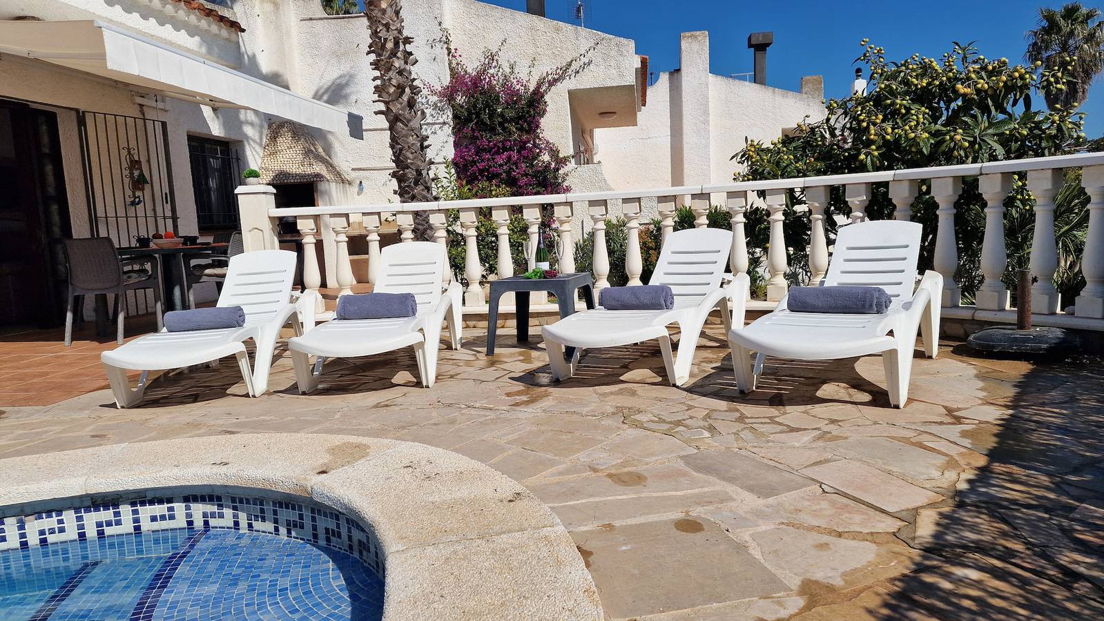 "Noella“@Marisol: 200m zum Strand, Privat-Pool, A/C, Wifi, Hundestrand in Riumar, Delta de l'Ebre