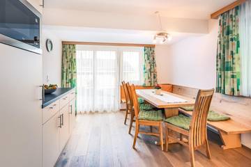 Vakantiewoning voor 8 Personen in Schröcken, Allgäuer Alpen (Oostenrijk), Afbeelding 3