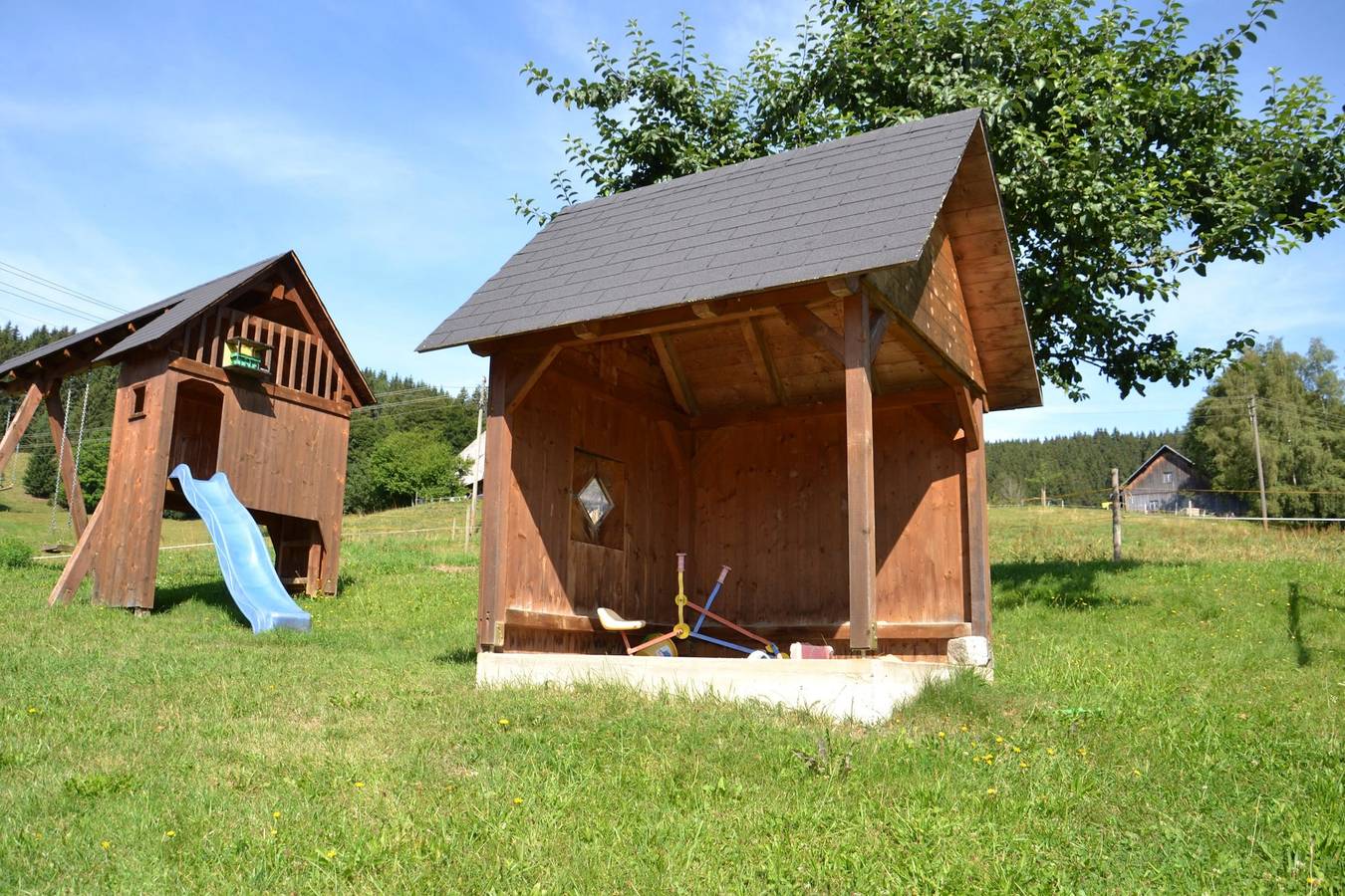 Entire holiday apartment, Ferienwohnung beim Pauli - Berghofblick, 50qm, Balkon, 1 Schlafzimmer, 2 Personen in Suedlicher Schwarzwald, Titisee-Neustadt
