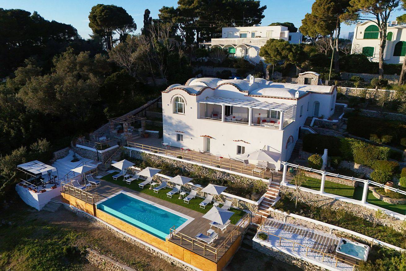 My Exclusive Italy - Elegant Villa in Anacapri | Infinity Pool & Design  in Anacapri, Province de Naples