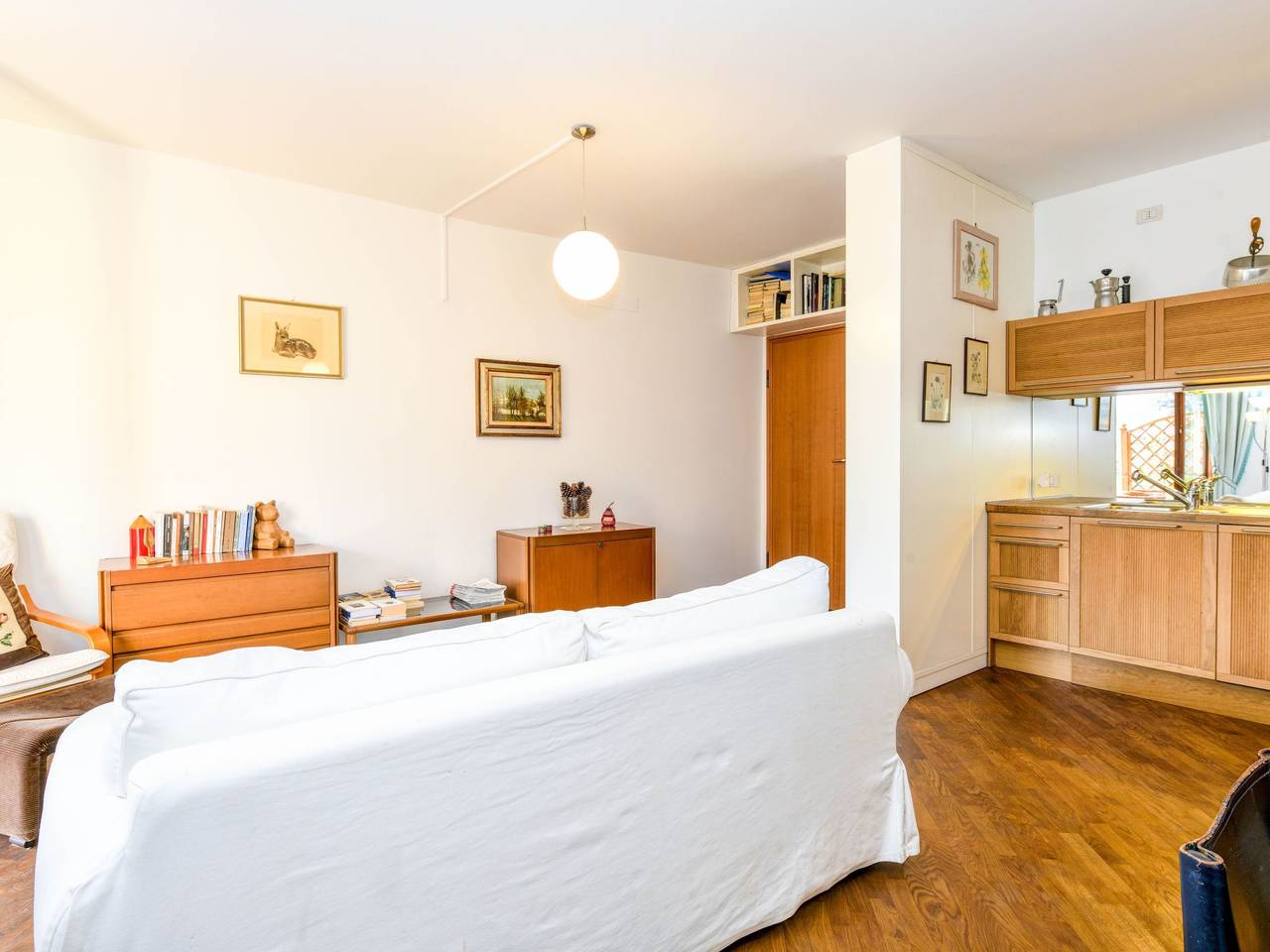 Apartamento entero, '' mit privatem Balkon in Saló, Montañas Garda