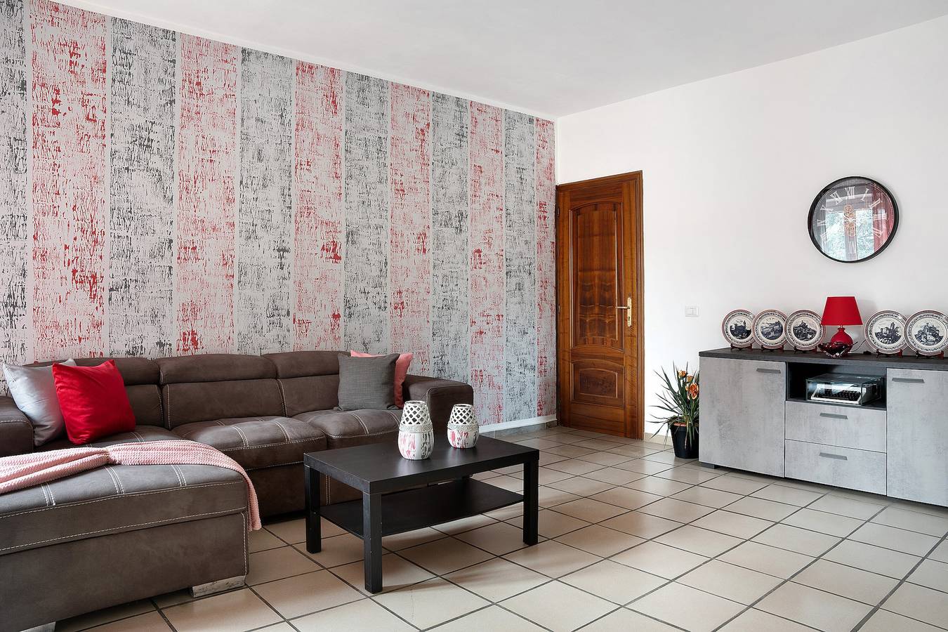 Ganze Wohnung, Ferienwohnung 'Casa Vacanze Nada' mit Privatterrasse, Wlan und Klimaanlage in Dogliani, Langhe