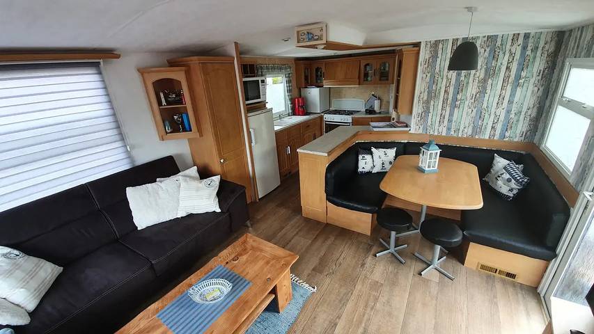 Camping für 4 Personen, mit Pool und Terrasse in Zeeland - 3