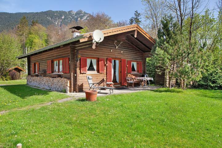 Ferienhaus für 4 Personen, mit Garten in Zugspitze