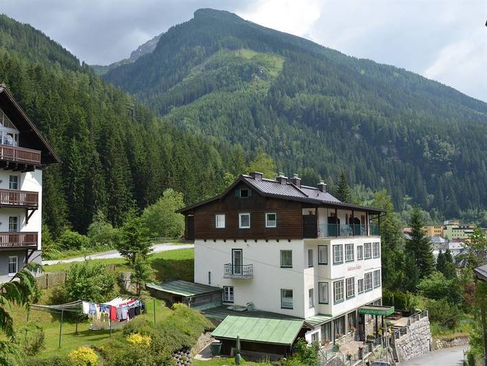 B&B, mit Balkon und Terrasse sowie Garten im Lungau