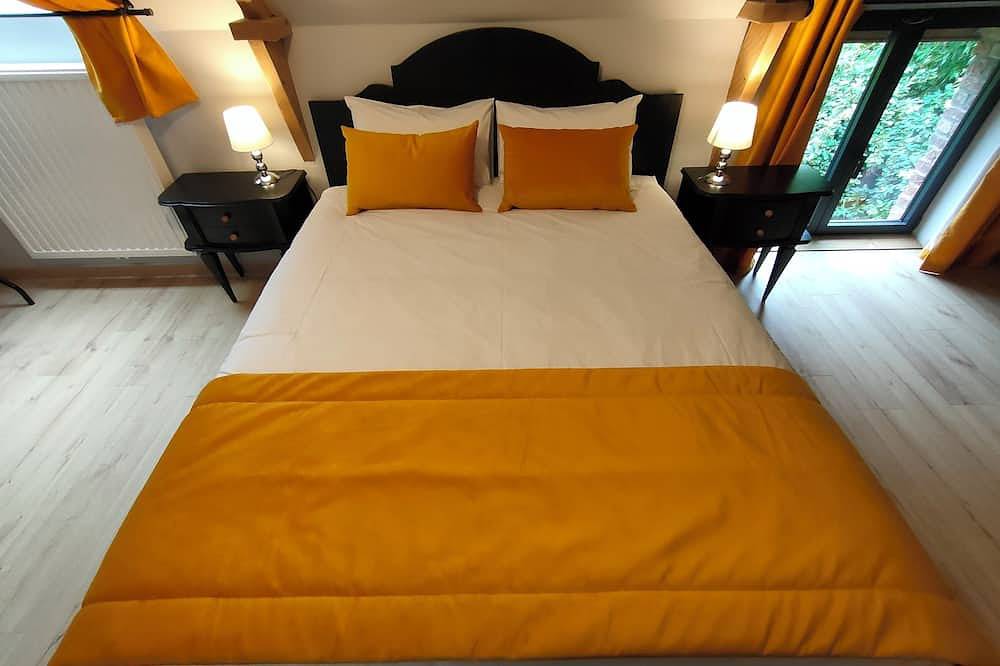 Appartement entier, Gite appartement la Ruchette se situe au dessus du Gite Le Rucher in Rumegies, Région de Valenciennes