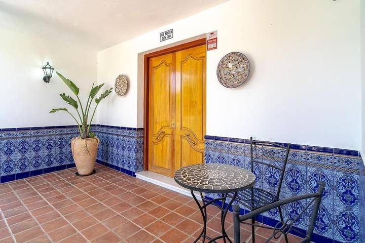 Casa rural para 12 personas, con piscina además de vistas y jardín en Algarrobo - 3