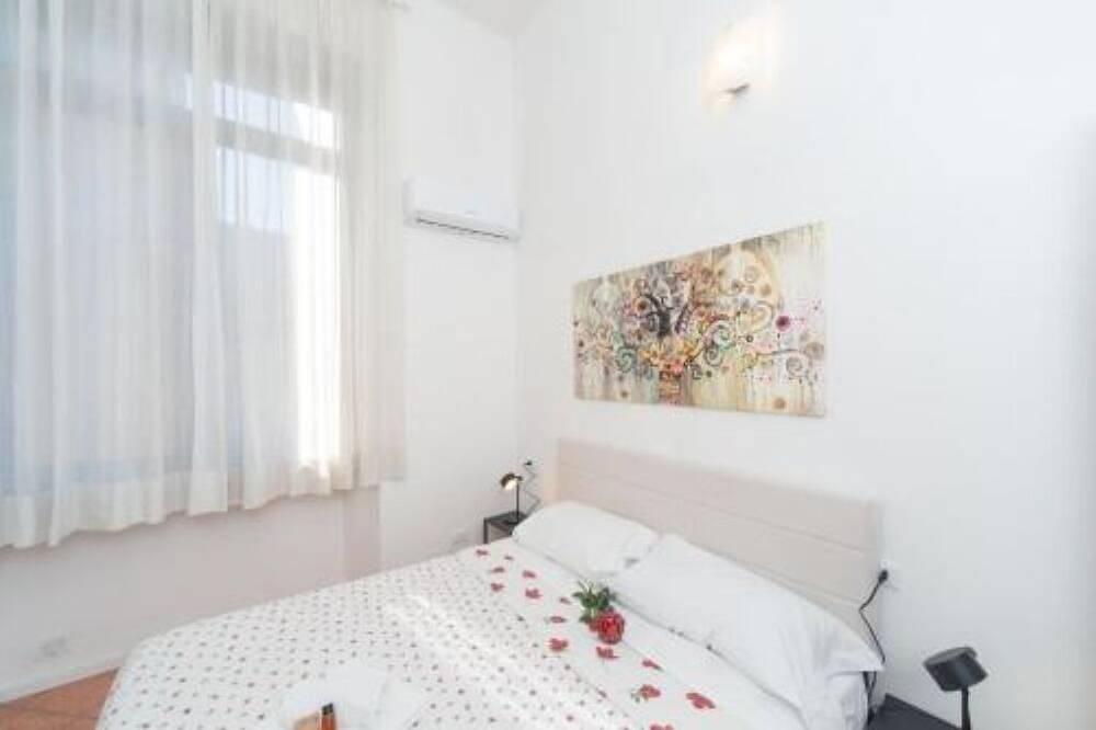 Appartamento intero, Giada 103 - Central Florence Apartment by the train station in Firenze Centro storico, Firenze