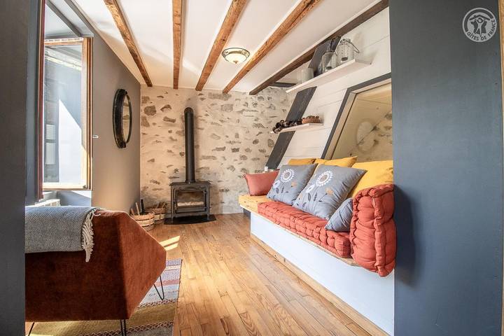 Gîte pour 4 personnes, avec terrasse, animaux acceptés en Savoie - 2