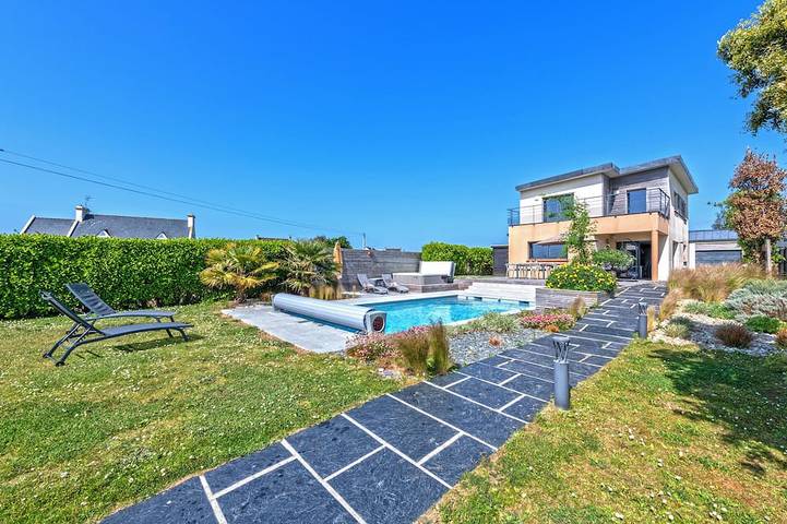 Maison de vacances pour 14 personnes, avec jacuzzi et jardin à Plouguerneau