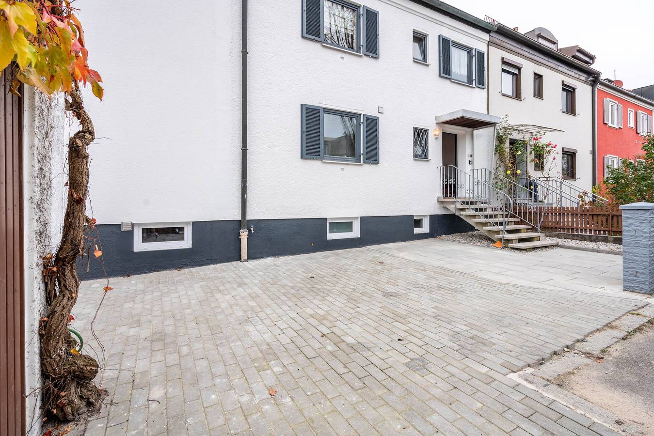 Ganze Wohnung, Ferienwohnung 'Munich Hideaway' mit privatem Garten und Balkon in Karlsfeld, Landkreis Dachau