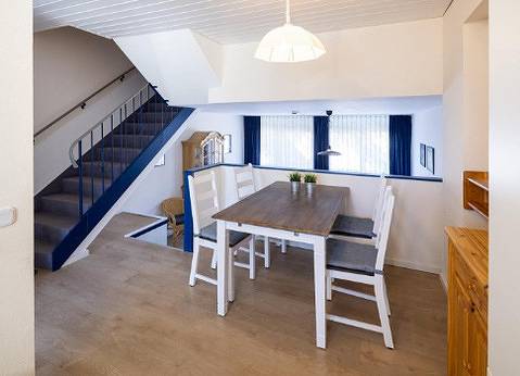 Ferienwohnung für 5 Personen, mit Balkon und Seeblick sowie Ausblick in Waldeck - 2