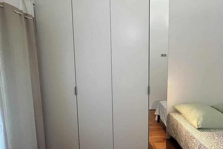 Location de vacances pour 12 personnes, avec terrasse et jardin à Saint-Victor-la-Coste - 3