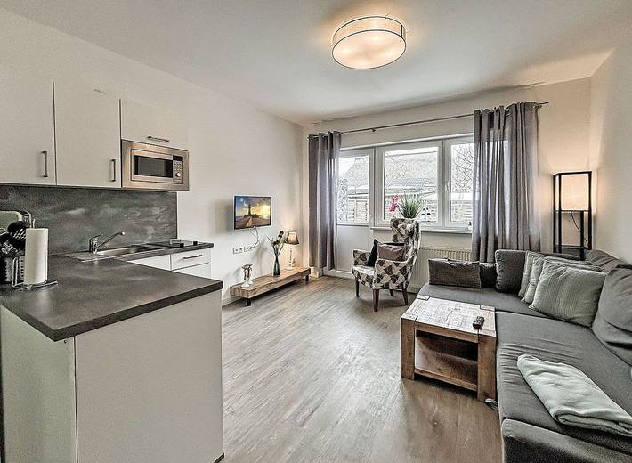 Ferienwohnung für 5 Personen, mit Seeblick und Ausblick sowie Terrasse, mit Haustier - 1