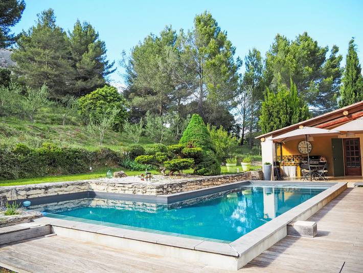 Ferienhaus für 6 Personen, mit Pool und Garten sowie Terrasse, mit Haustier