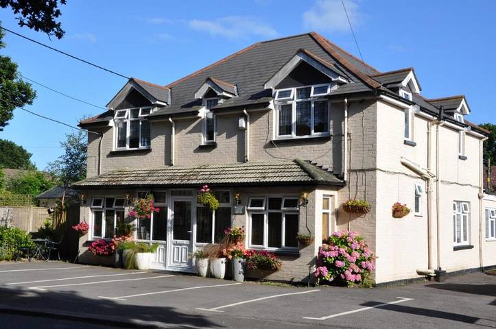 Bed and breakfast for 3 people in New Forest