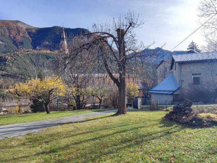 Gîte pour 6 personnes, avec jardin et vue à Beauvezer - 2