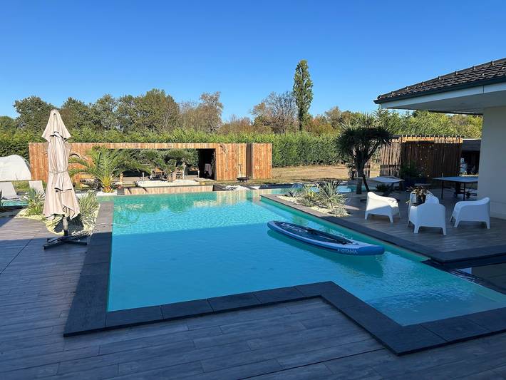 Ferienhaus für 12 Personen, mit Garten und Kinderpool sowie Sauna und Whirlpool in Gironde - 2