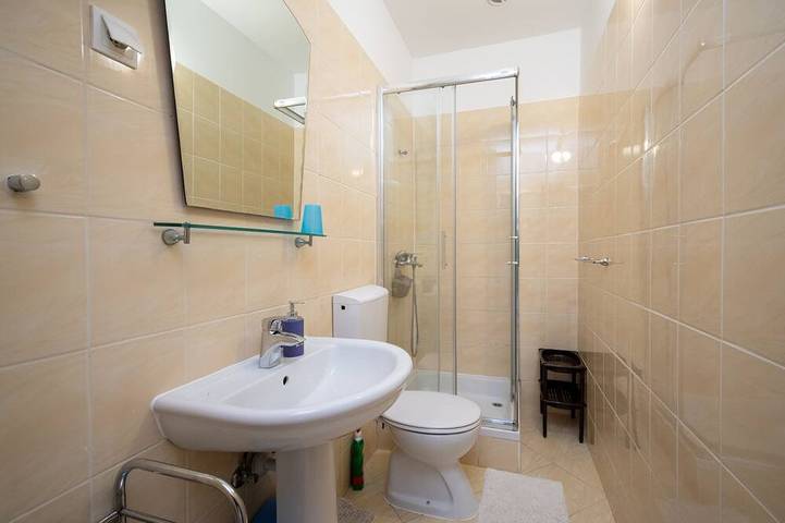 Ganze Wohnung, 1-Zimmer-Ferienwohnung am Strand Veli Rat, Dugi otok in Sali, Dugi Otok