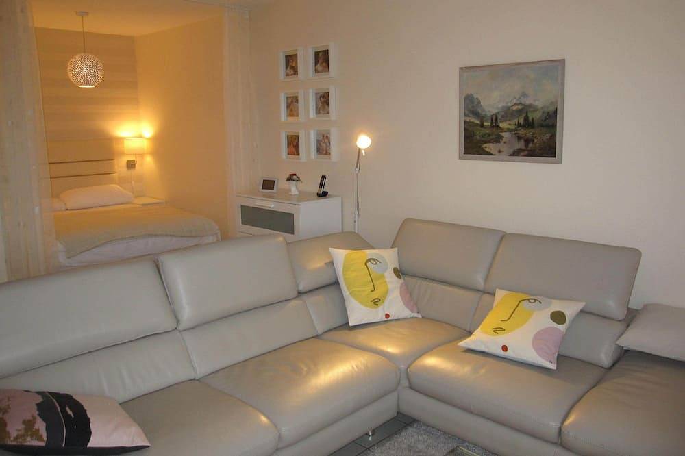 Ganze Wohnung, Ferienwohnung Stefi, magischer Ausblick, + Schwimmbad + Sauna, Lahnstein in Lahnstein, Mittelrhein